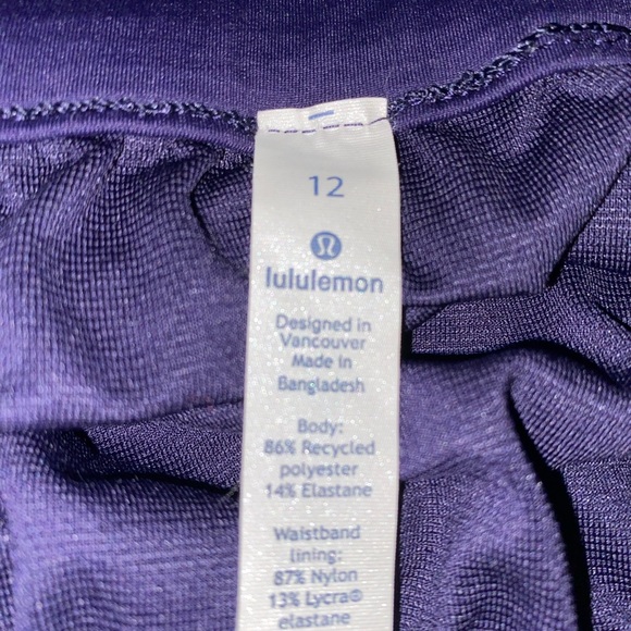 lululemon shorts - Picture 6 of 7